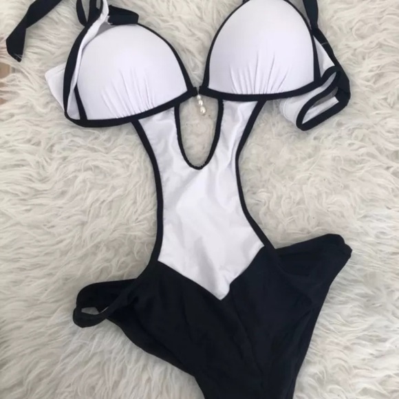 One Piece Swimsuit Women Swimwear Mon… - Picture 3 of 4